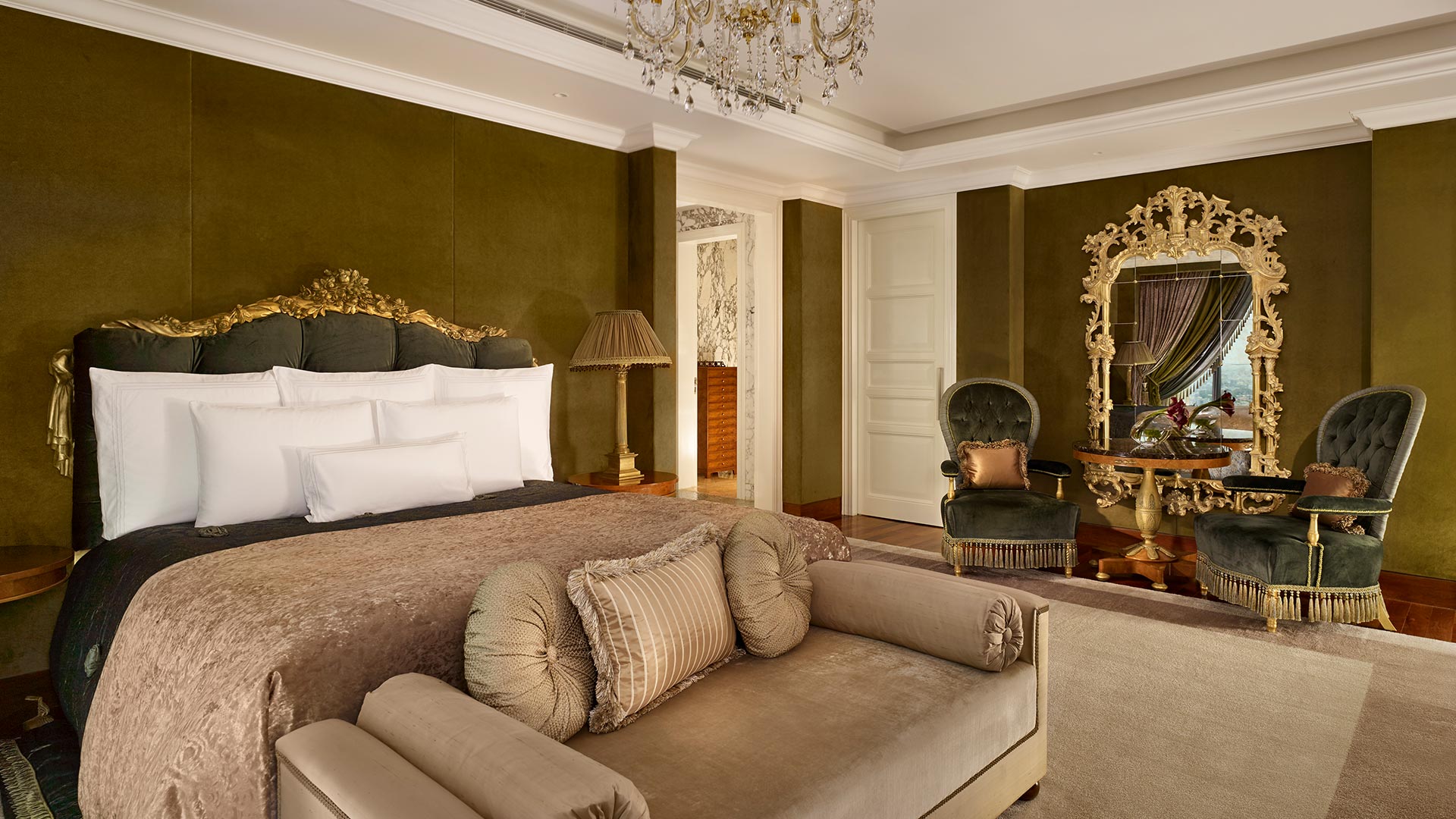 The Reverie Saigon | Designer Suite Provasi | Bedroom