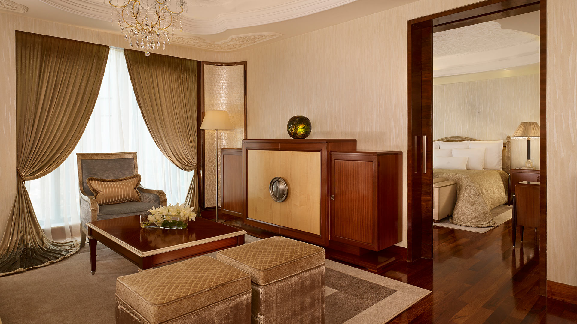 Executive Suite Provasi | Luxury Hotels in Saigon Vietnam | The Reverie Saigon