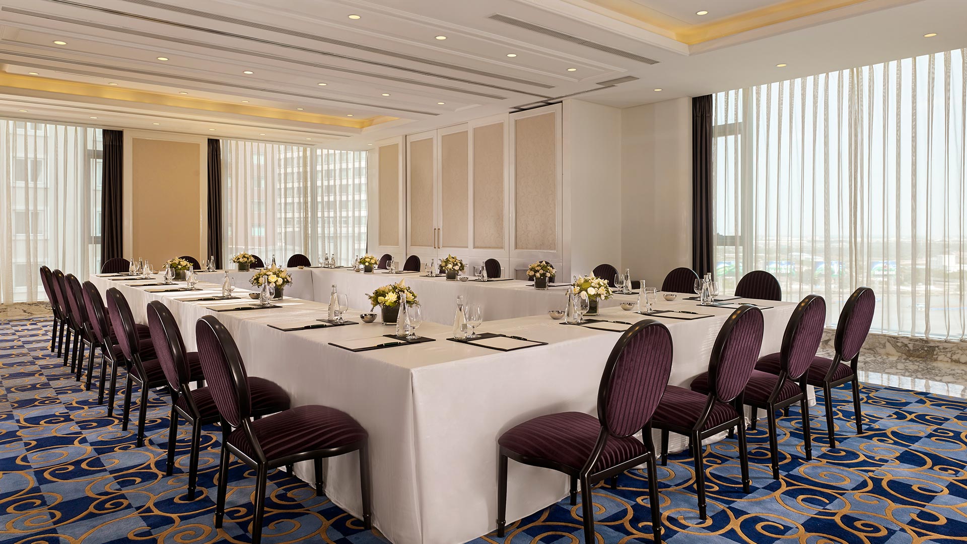 hollow-square-meeting-conference-f-the-reverie-saigon | Ho Chi Minh Accommodation | The Reverie Saigon