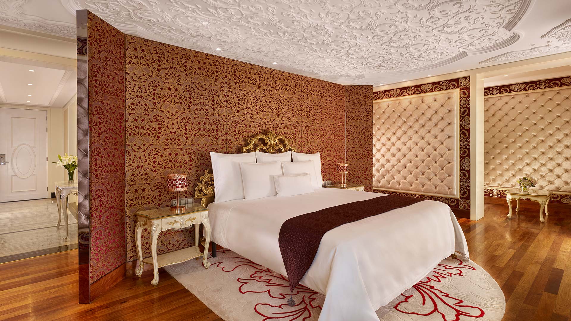 Reverie Romance Suite | Five Star Hotels in Saigon | The Reverie Saigon