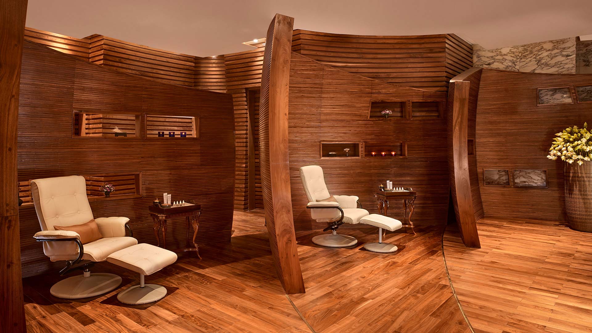 The Reverie Saigon | Visiting the spa | Manicure Salon