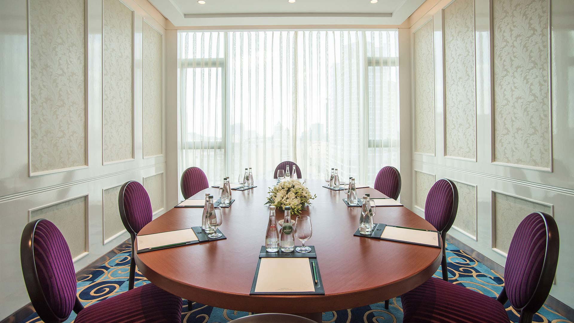 The Reverie Saigon | Meetings and Weddings | Boardroom