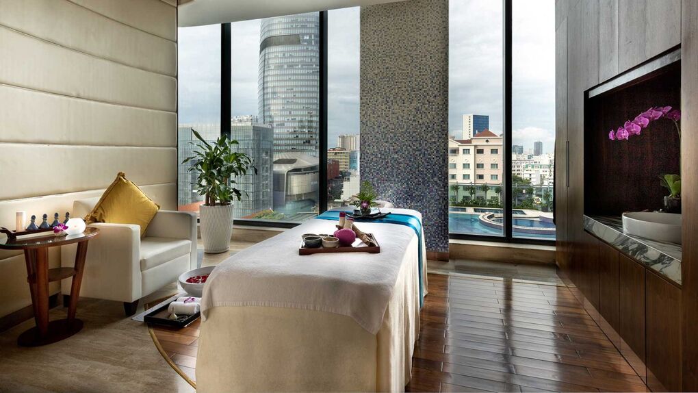 Spa treatment room