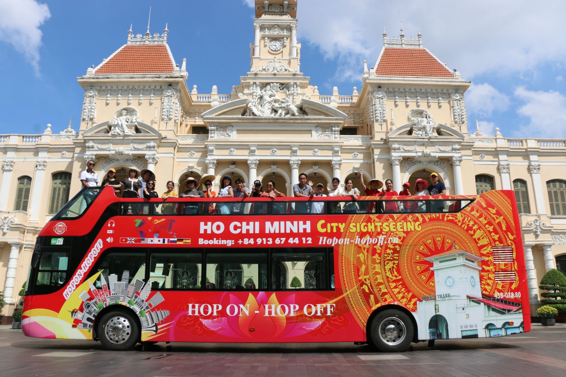 ho-chi-minh-bus