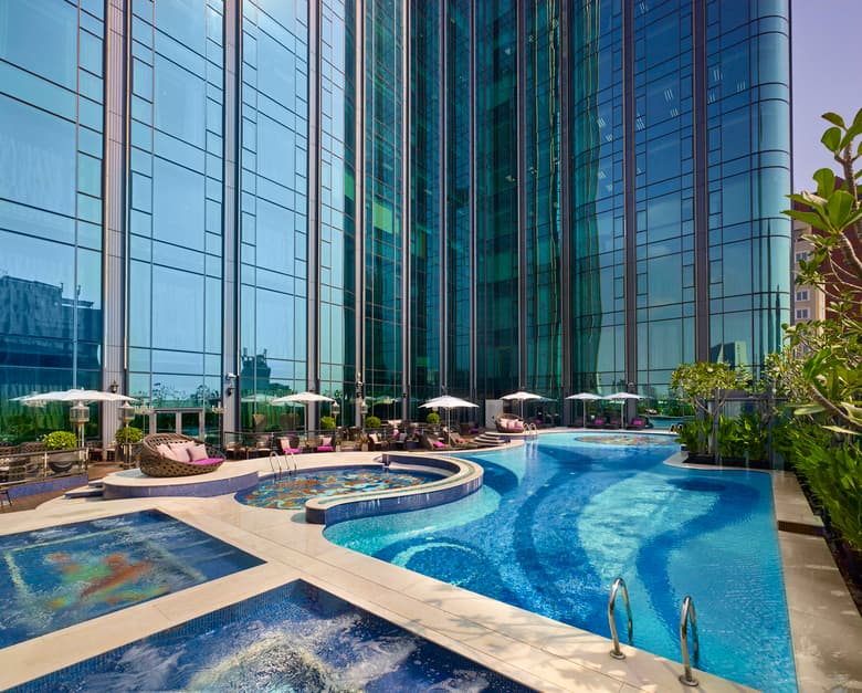 The-Reverie-Saigon-The-Spa-Swimming-Pool-Daytime-I-1